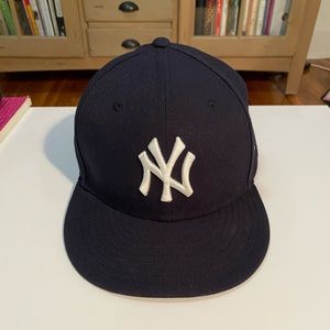 New Era Yankee’s Fitted Hat 7 1/2